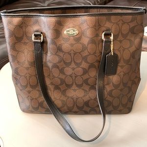Coach handbag